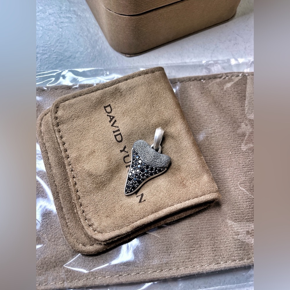 David Yurman NEW Diamond Pendant Shark's Tooth Amulet - Picture 8 of 11